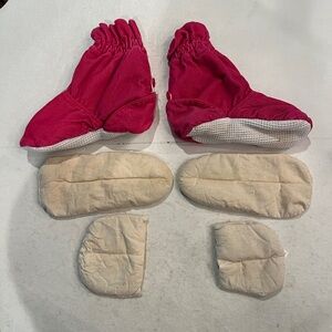 Bright pink corduroy microwavable warming slipper socks. GUC!